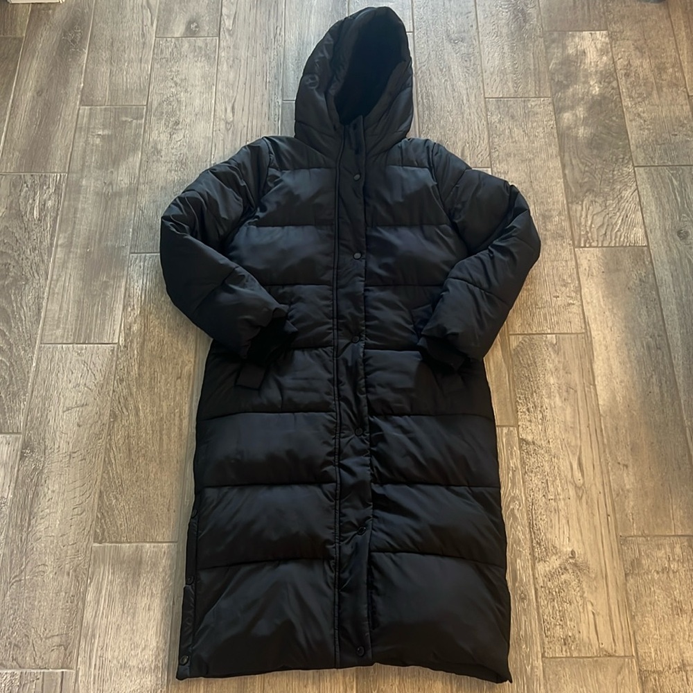 Abercrombie and Fitch Ultra Long Puffer Coat - Picture 3 of 9